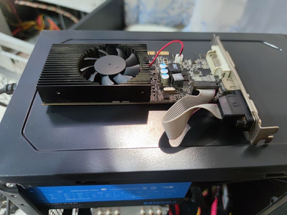 GT 730 2GB ideal holatda