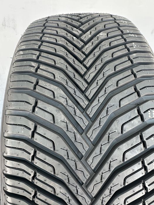 Нови всесезонни гуми LANDSPIDER EUROTRAXX A/S 255/40R19 100Y XL БОРД 2554019