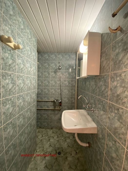 Дава се под наем Четиристаен апартамент в София, Център - 85 кв.м за 760 € - Снимка #9