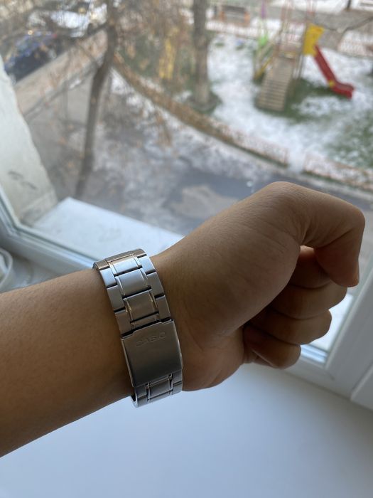 Продам часы casio оригинал