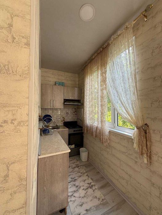 продам квартиру чиланзар 19 кв 2/4/4  59000