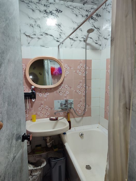 Коракамыш 1/4  3/4/4 балкон 2*6