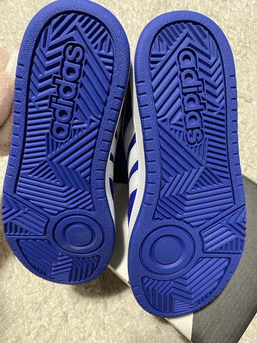 Adidas pentru marime 34