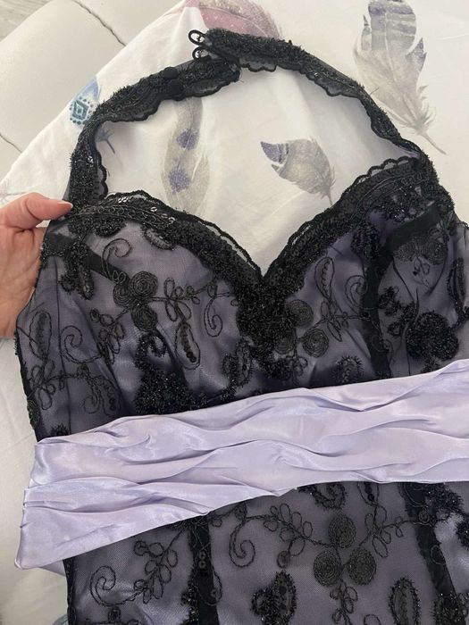 Официална рокля