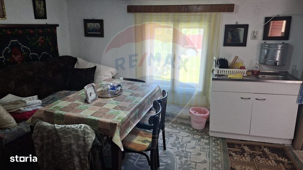 Casă Rustică in Richis, zona buna, grădina cu panorama