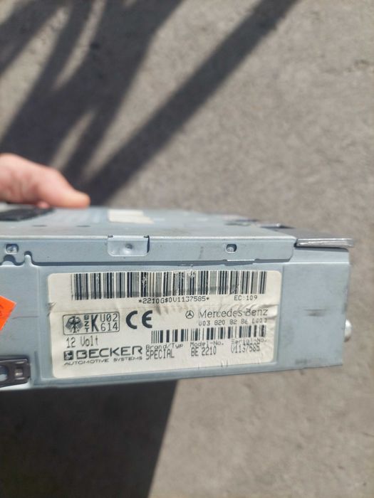 Магнитофон на мерседес оригинал