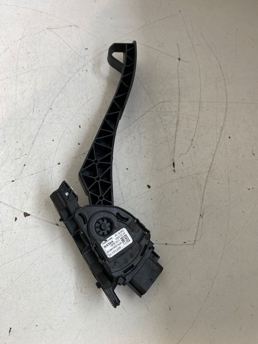 Pedala acceleratie Volvo S60 S80 V70 XC70 2000-2008 30715175 31329083