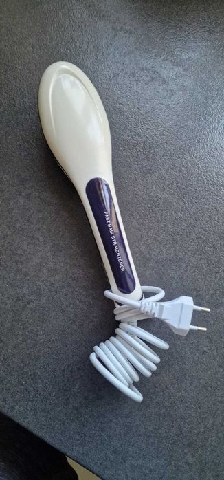 Perie electrică îndreptat părul Fast Hair Straightener, ecran digital LCD