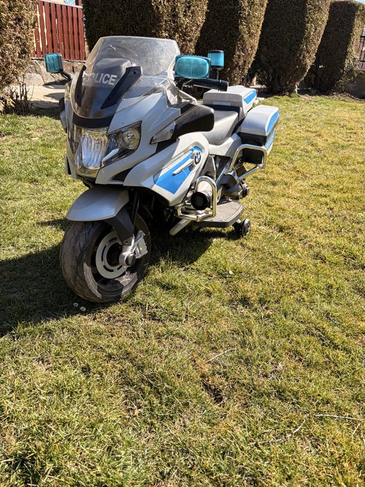 Motocicleta electrica de politie BMW