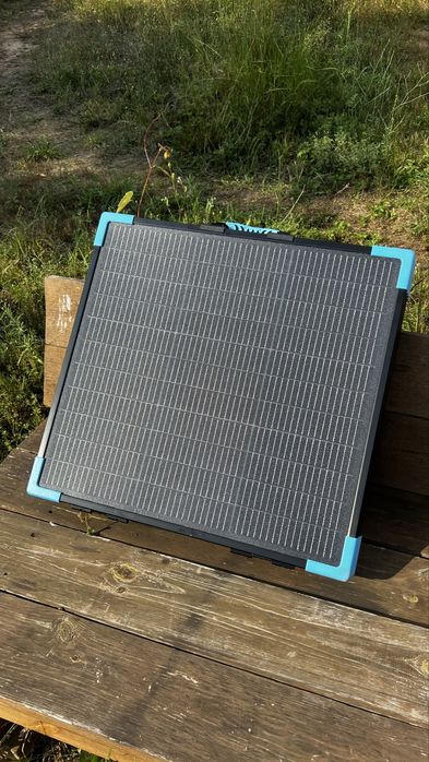 200W Преносим сгъваем соларен панел от висок клас за къмпинг, каравана, риболов, соларна станция
