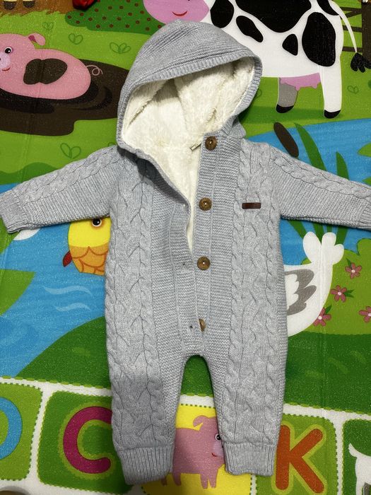 Продам детские вещи