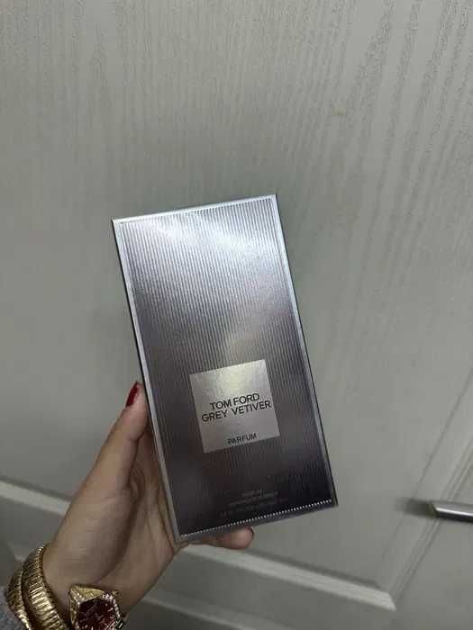 TOM FORD Grey Vetiver (Buc/En Gross)