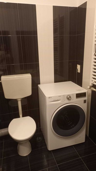Inchiriez apartament 2 camere