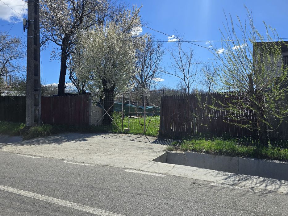 Teren 600 mp²  Pitesti-Albota