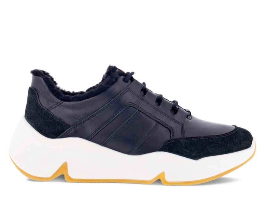 Продам кроссовки ессо