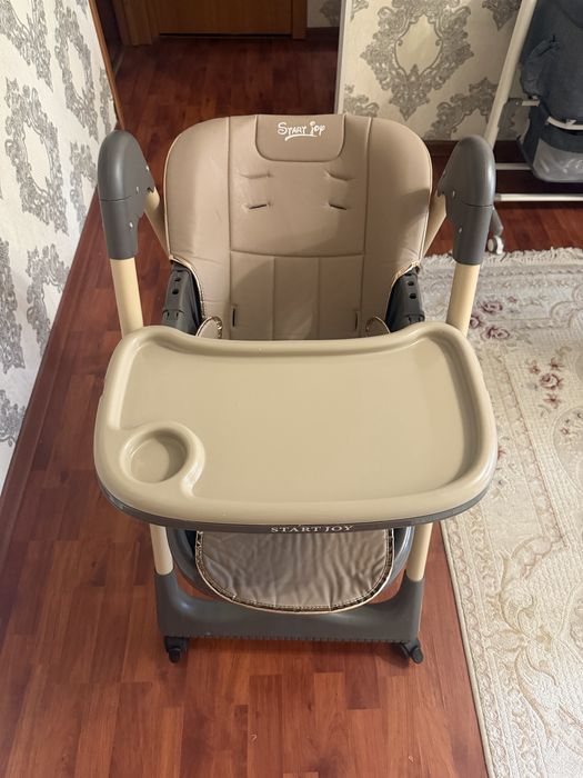 Столик для кормления