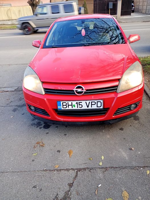 Vând Opel Astra H