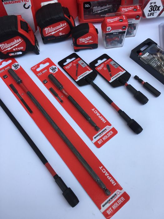 Milwaukee Ударни Битове, Накрайници , Ролетки , Чукове , Бургии и др