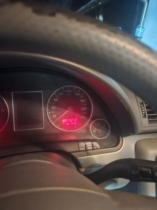 Vand sau schimb audi a 4