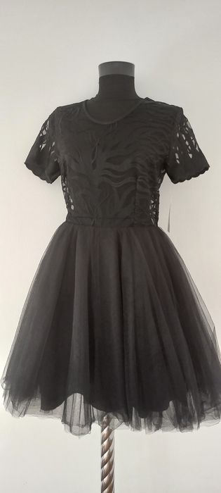 Rochie ocazie din dantela neagra si tulle, NOU cu eticheta