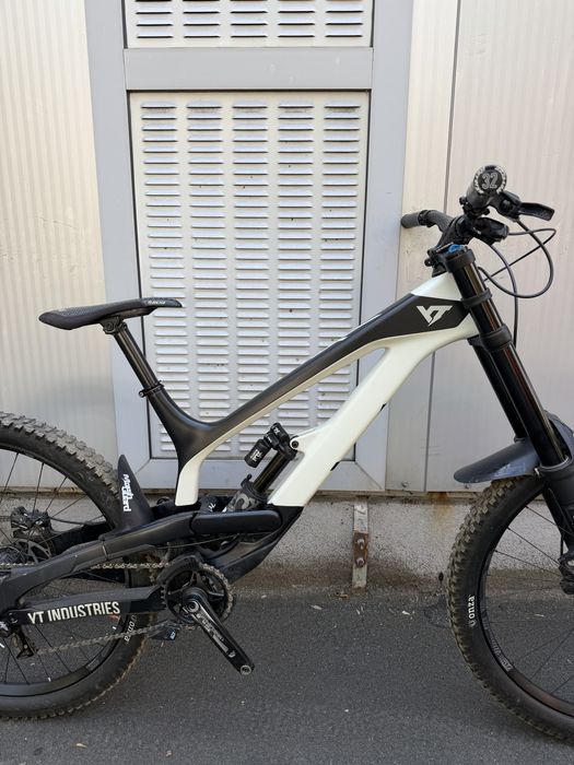 YT Tues CF Pro 2019