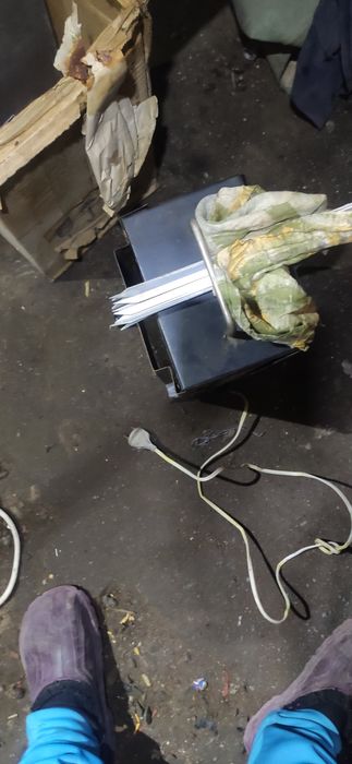 Продам электрическую шашлычницу