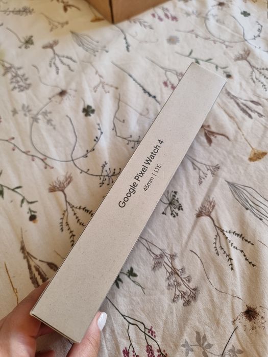 Google Pixel Watch 4 45mm LTE - NOU SIGILAT