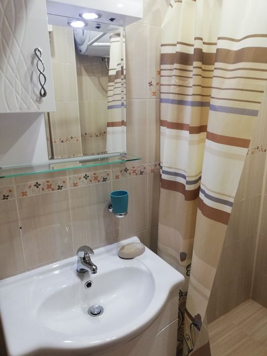 Дава се под наем Двустаен апартамент в Стара Загора, Никола Петков - 75 кв.м за 408 € - Снимка #8