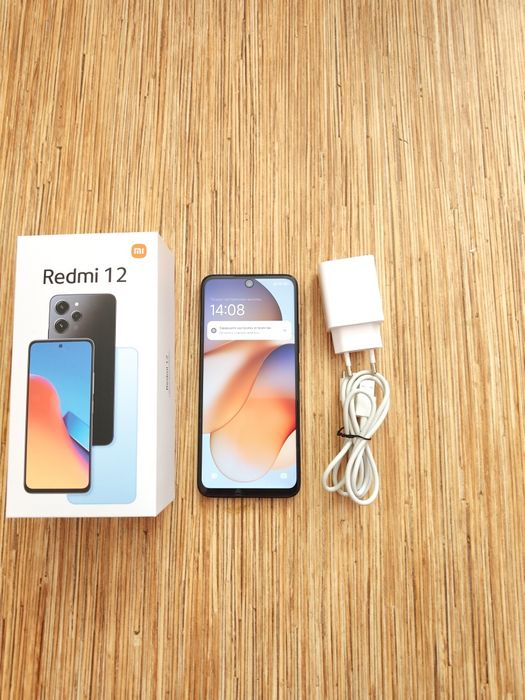 Xiaomi Redmi 12 Midnight Blak 8GB RAM256 ROM