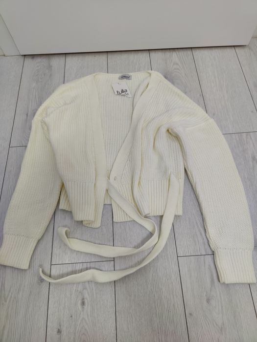 Bluza dama alba scurta