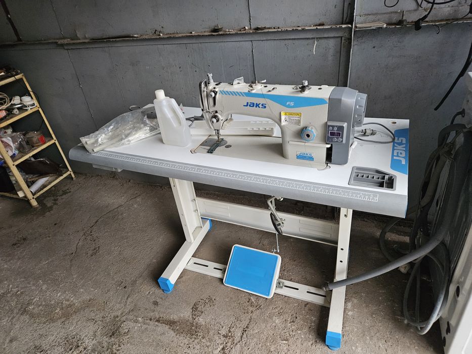 Продаётся шв машинка новый