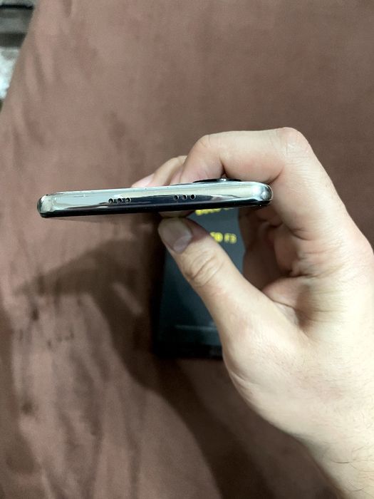 POCO F3 256 xolati yaxshi