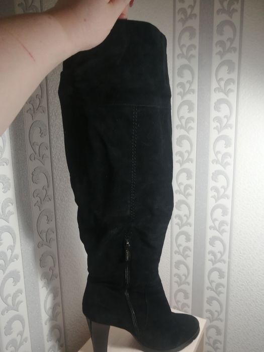 Продам зимние сапоги