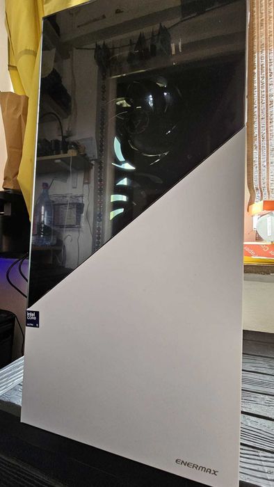 PC NOU, Intel Ultra5 245KF, 32GB DDR5, 1TB SSD,  RX9600XT 8gb garantie