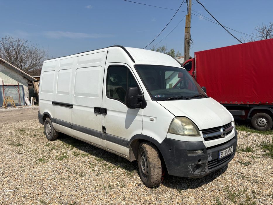 Vând Opel Movano