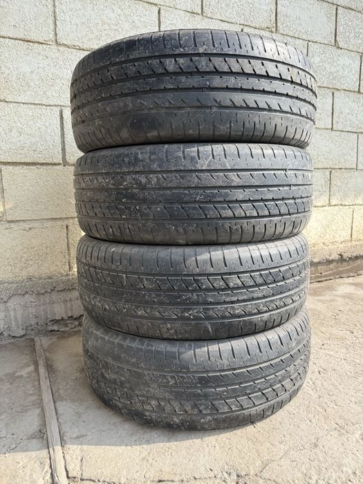 Шины летние    215/60/16 гоформ