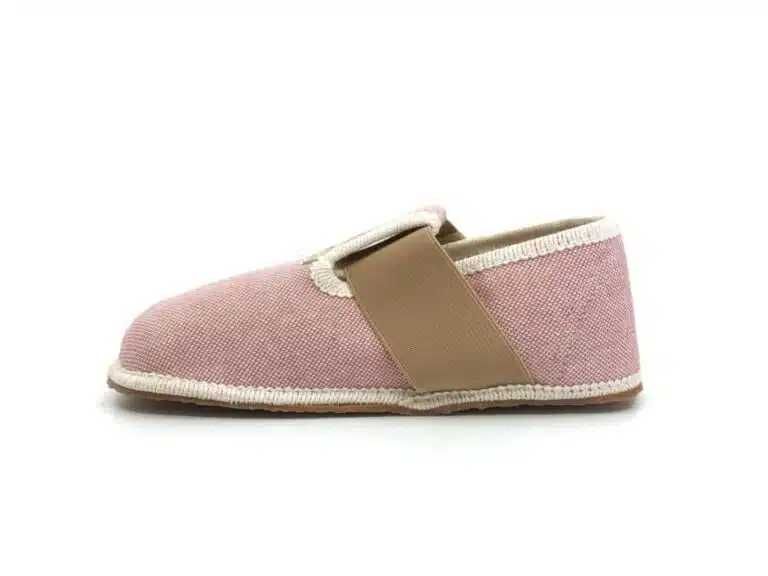 Боси пантофи за момиче Размер 23