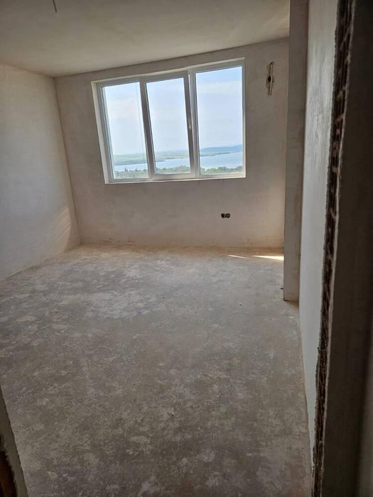 Тристаен апартамент пред АКТ 15 в ж.к Меден Рудник зона В