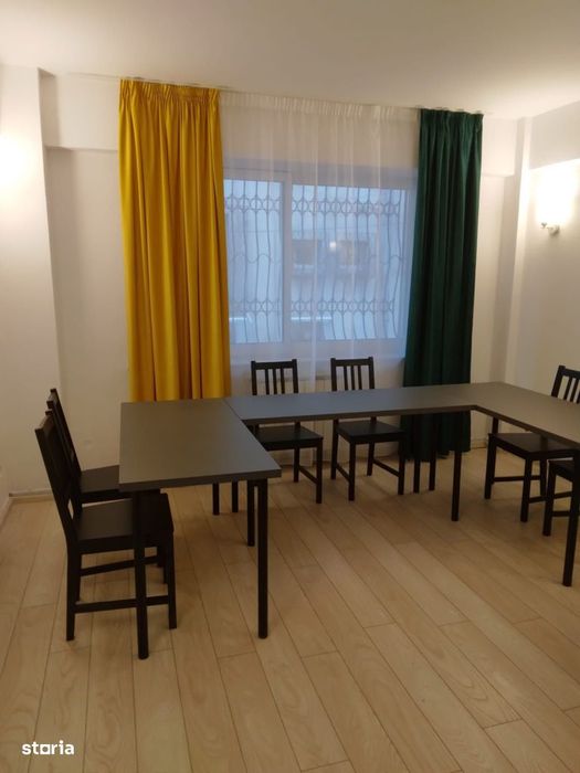 Apartament 4 camere-119mp, pretabil birouri sau activitate comerciala