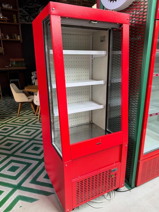 Витринный холодильник