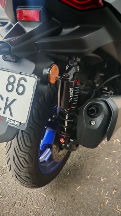Yamaha X-MAX 300 2024 Yss Givi