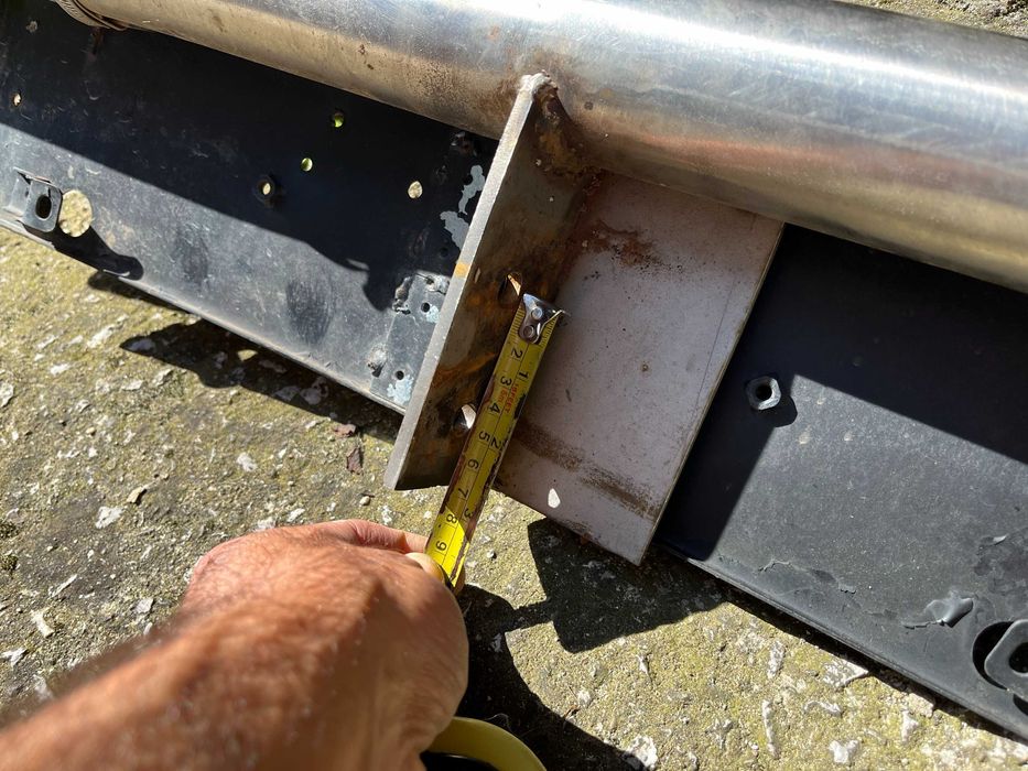 Тръба неръждавейка / Предна броня Toyota Land Cruiser 70