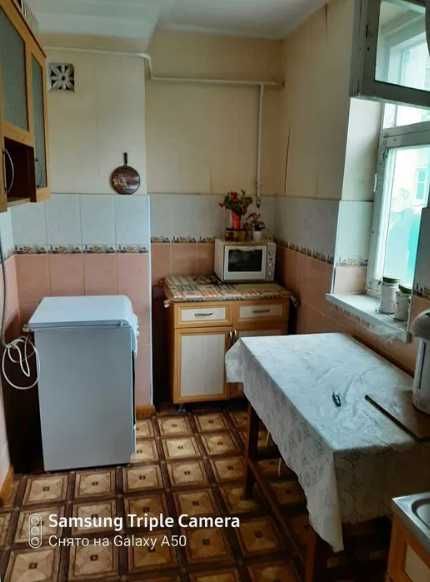 Продаются 2 дома в кибрае, 19 соток. Qibrayda 19 sot 2 ta uy sotiladi.