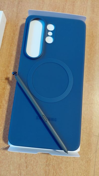 Husa cu S-Pen original Samsung S26 Ultra violet.