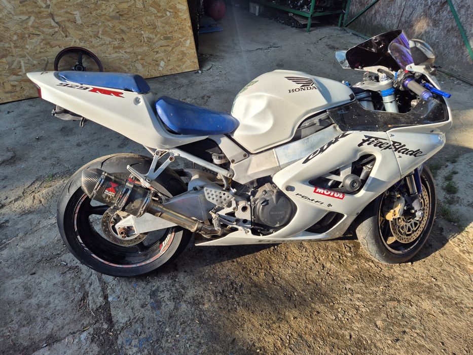 Piese honda cbr 929/2001