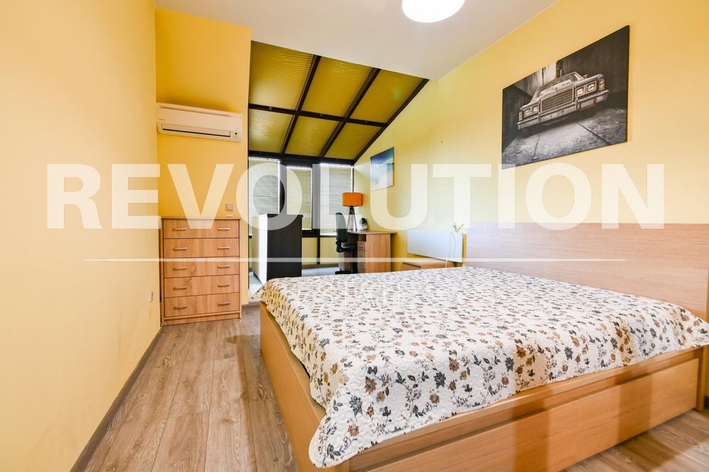 Дава се под наем Двустаен апартамент в София, Център - 61 кв.м за 664 € - Снимка #5