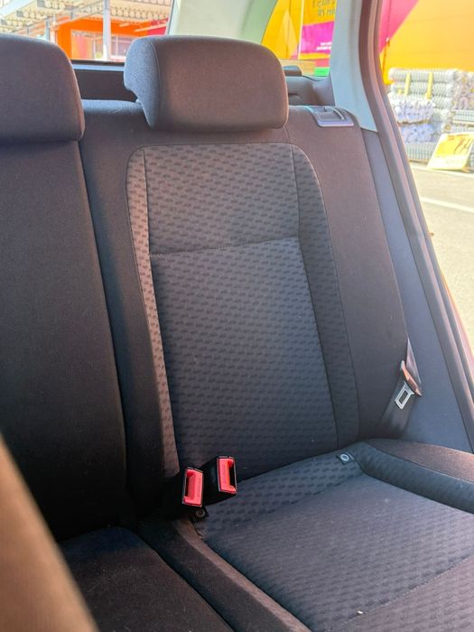 Vând SKODA FABIA COMBI 2011,  MOTOR 1.2 BENZINĂ  Al doilea proprietar celălalt din Germania adusă în România in 2021 ITP VALABIL DECEMBRIE