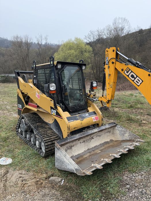 Prestam si inchiriem cu camioneta mini incarcator senile bobcat mini excavator dumper
