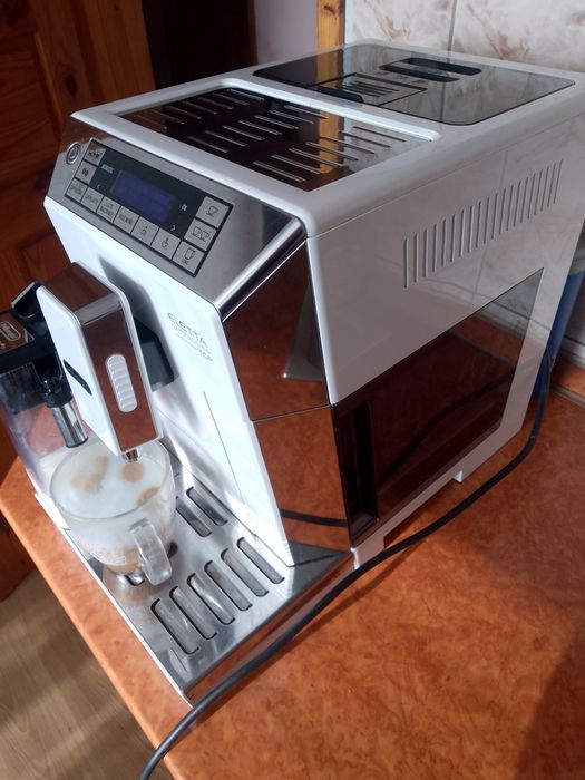 Делонги De'Longhi eletta cappuccino кафе автомат кафемашина капучино к