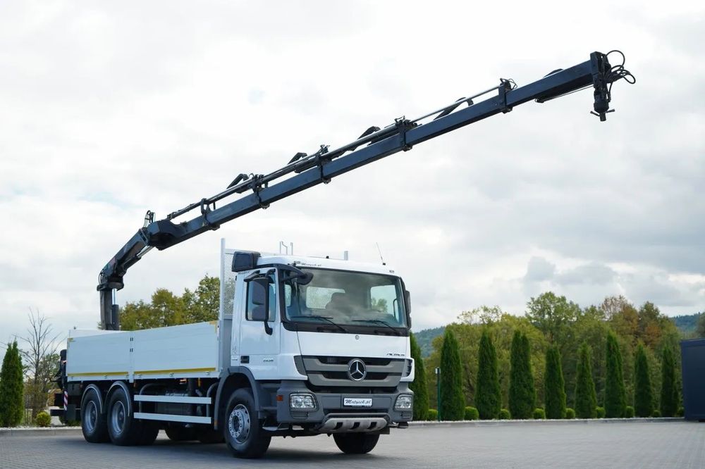 Mercedes-Benz ACTROS 2636 / 6x4 / CAROSERIE DE LIVRARE 6.5 M + HIAB HDS / PODEA REZISTENTĂ / RADIOCOMANDĂ / ROTATOARE / IMPORTAT